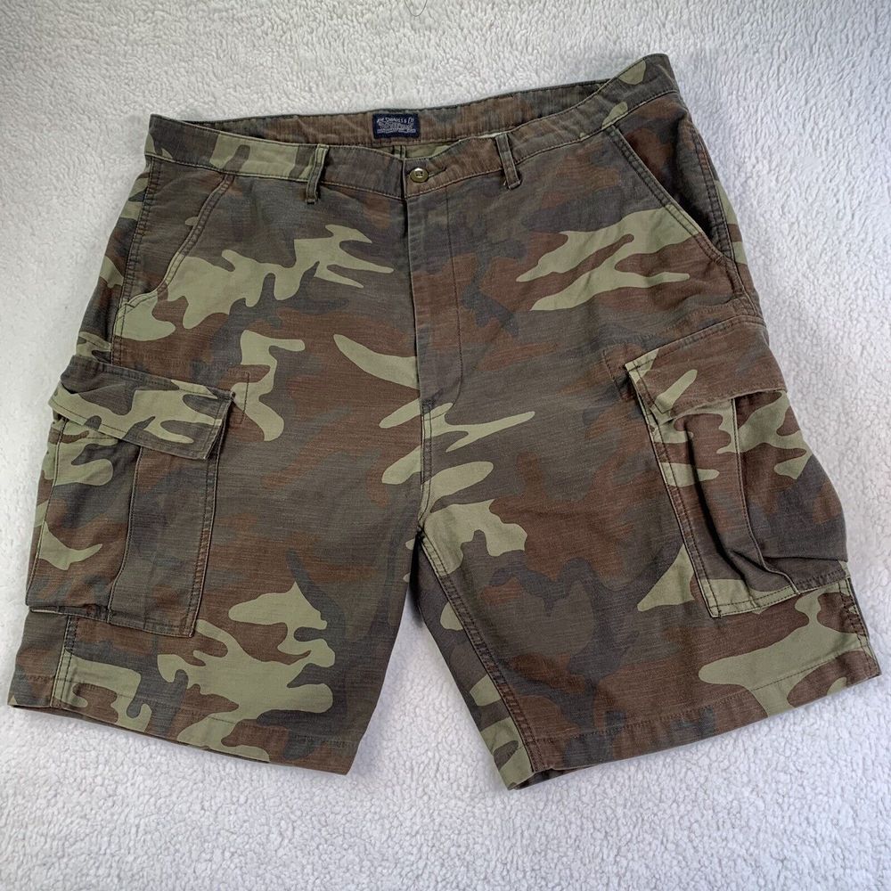 Levi‎ Strauss &Co. Camouflage Cargo Shorts Size W40 Hunting Outdoor